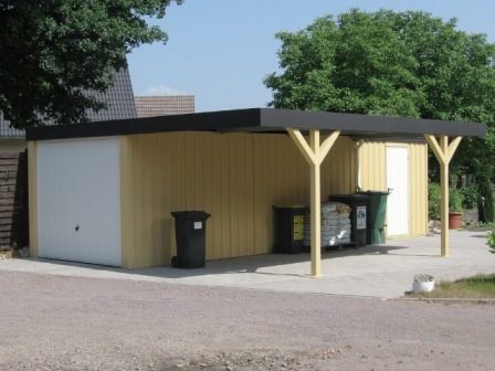 Fertiggarage mit Profielwand und Anbaucarport